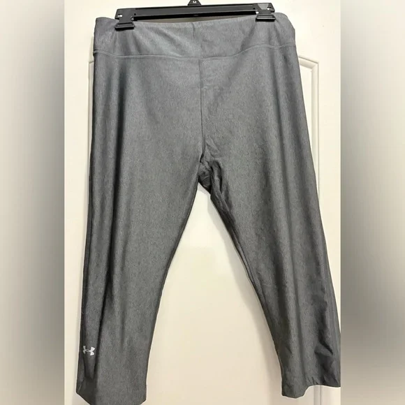 Under Armour Gray Performance Leggings - Picture 1 of 4